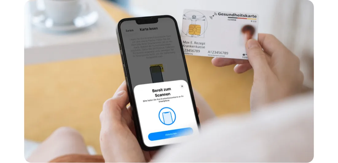 Gesundheitskarte wird am Handy ausgelesen