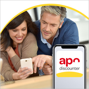 Die günstigsten Angebote immer im Blick Paar bestellt über die apo-discounter.de App