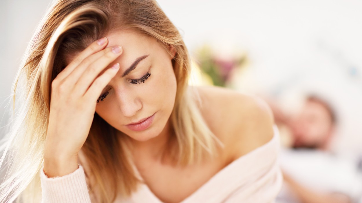 Schmerzen beim Sex: Frau ist verzweifelt